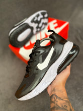 Carregar imagem no visualizador da galeria, TÊNIS NIKE AIR MAX 270 REACT