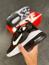 Carregar imagem no visualizador da galeria, TÊNIS NIKE AIR MAX 270 REACT
