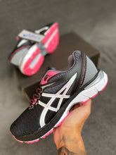 Carregar imagem no visualizador da galeria, TÊNIS ASICS REVELATION